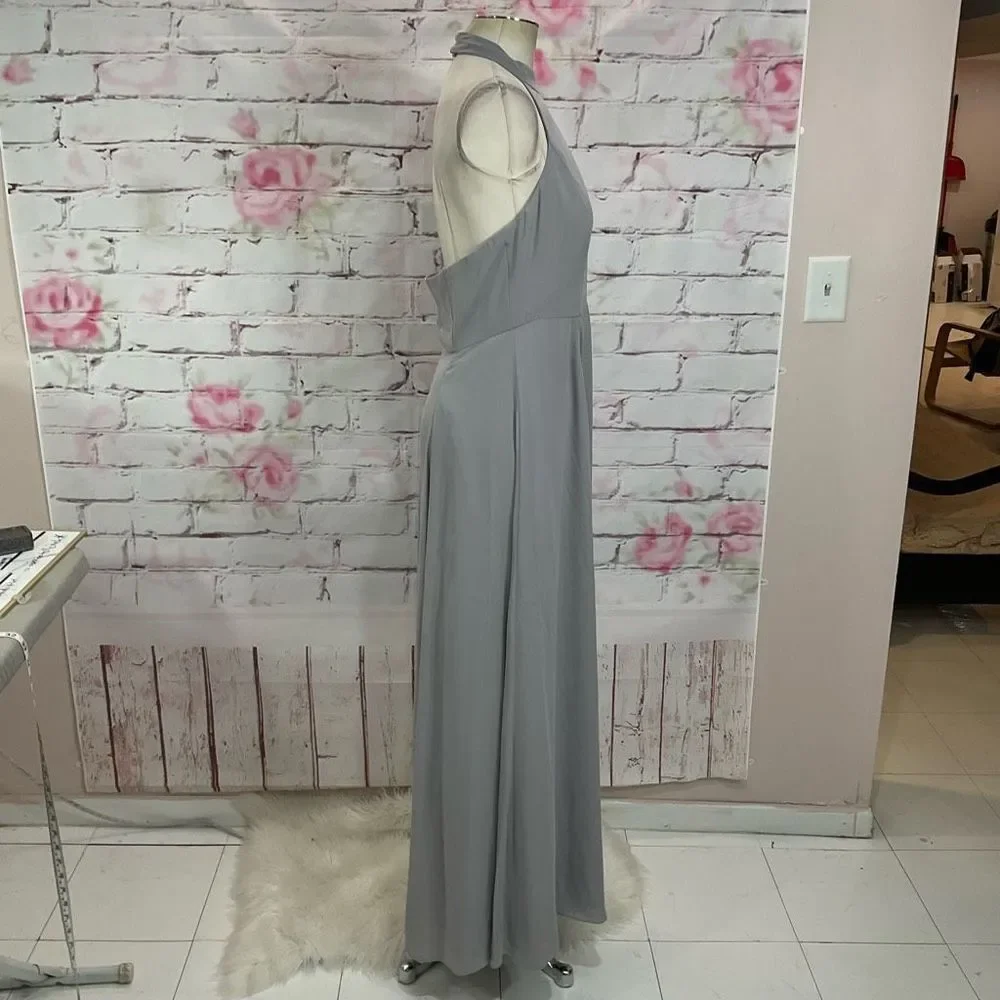 Fame and partners halter mock neck medium gray gown - Picture 4 of 8